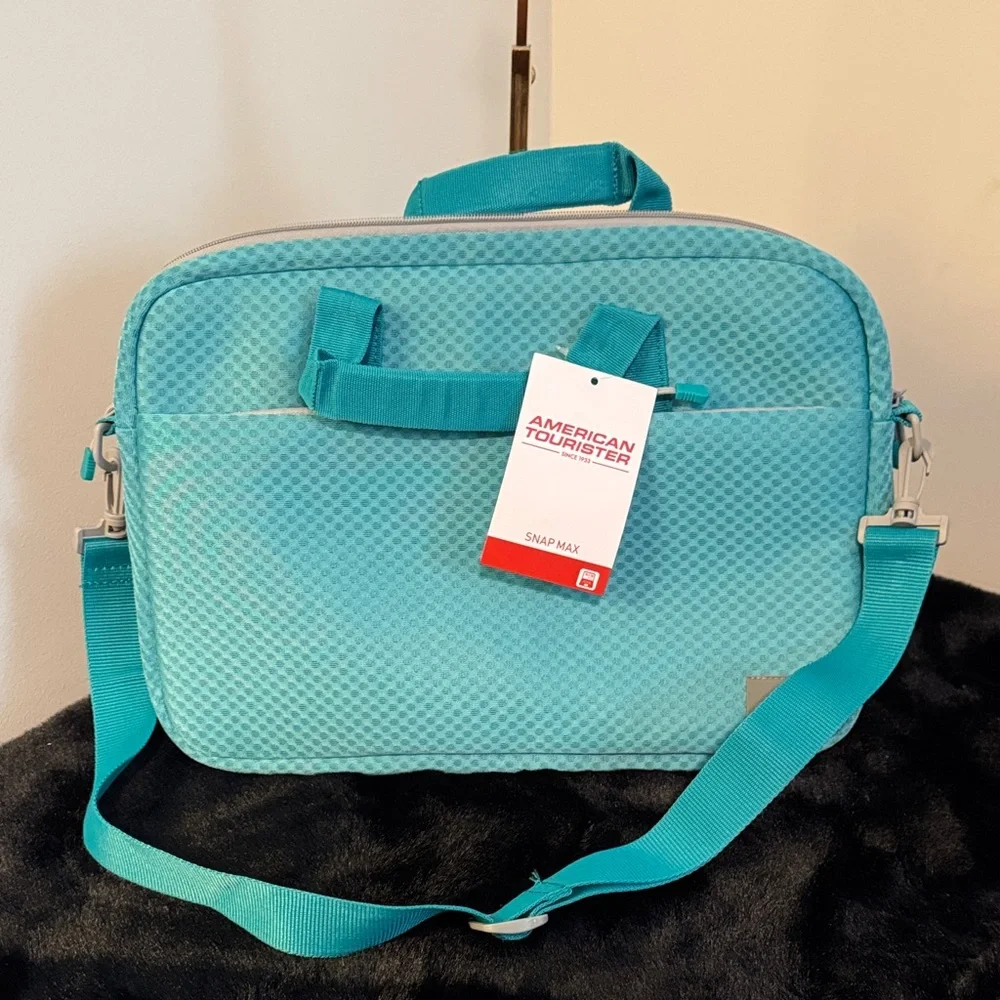 American Tourister Aqua Travel Laptop Case